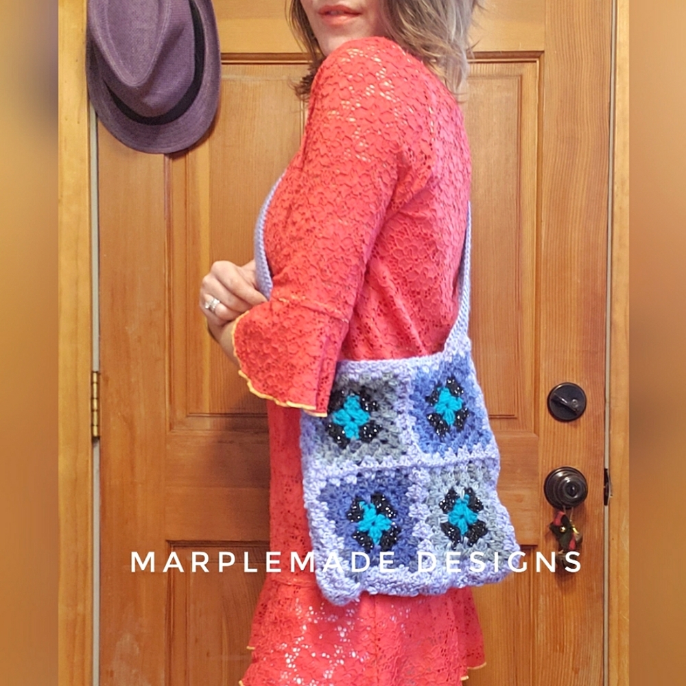 NWT 💜LINED crossbody granny square💜MarpleMade Designs 💜 acrylic LINED/
